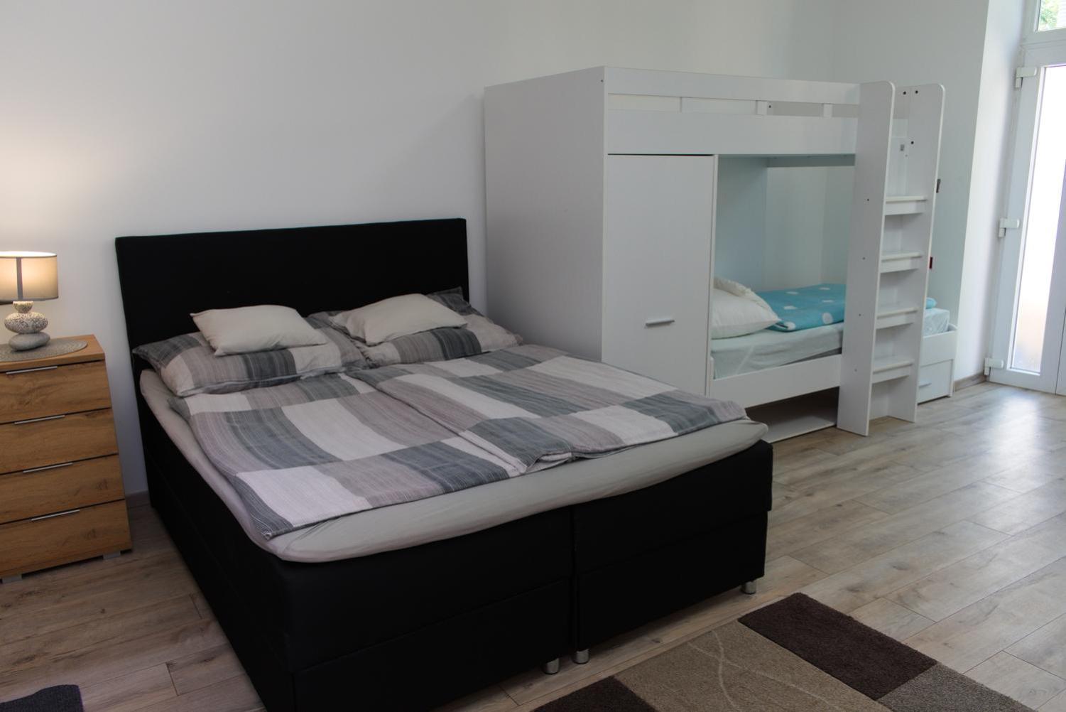 Silver Dream Apartmanhaz เดเบรตเซน ภายนอก รูปภาพ