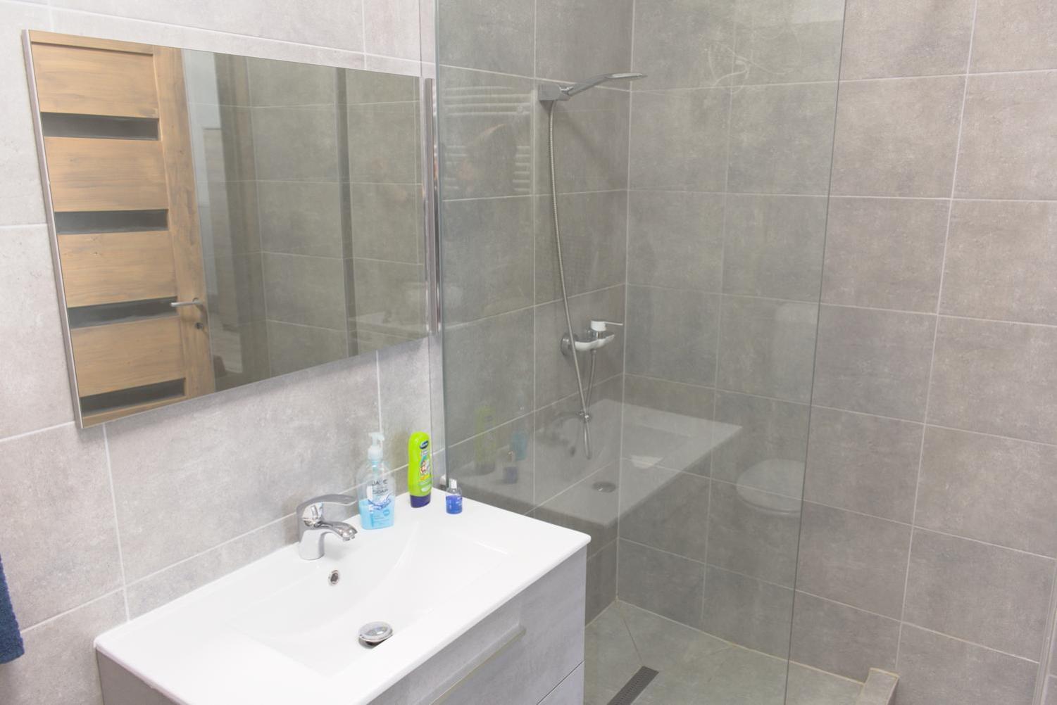 Silver Dream Apartmanhaz เดเบรตเซน ภายนอก รูปภาพ