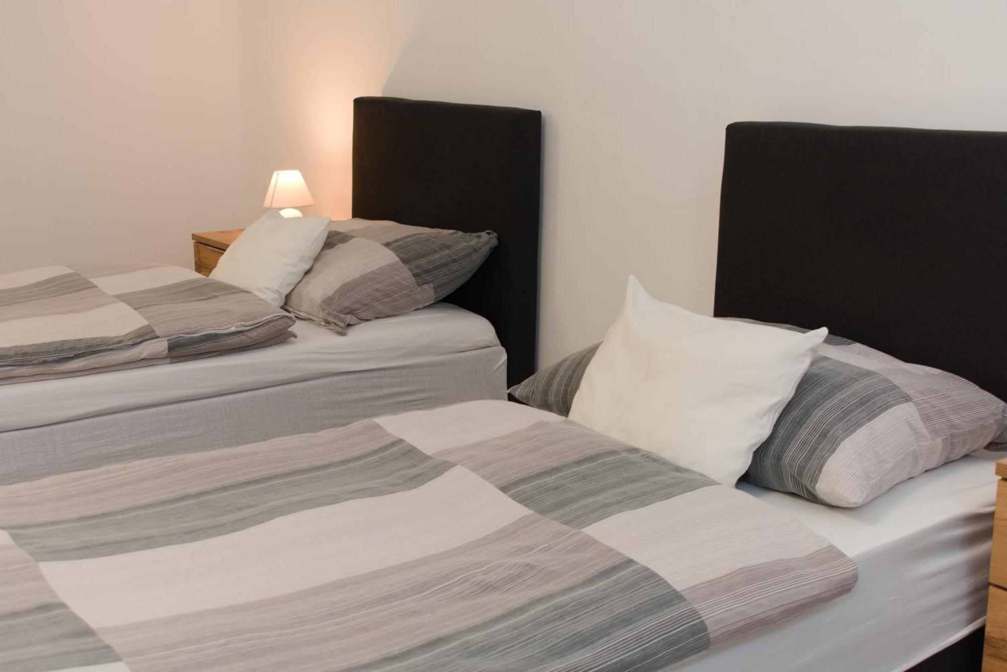 Silver Dream Apartmanhaz เดเบรตเซน ภายนอก รูปภาพ