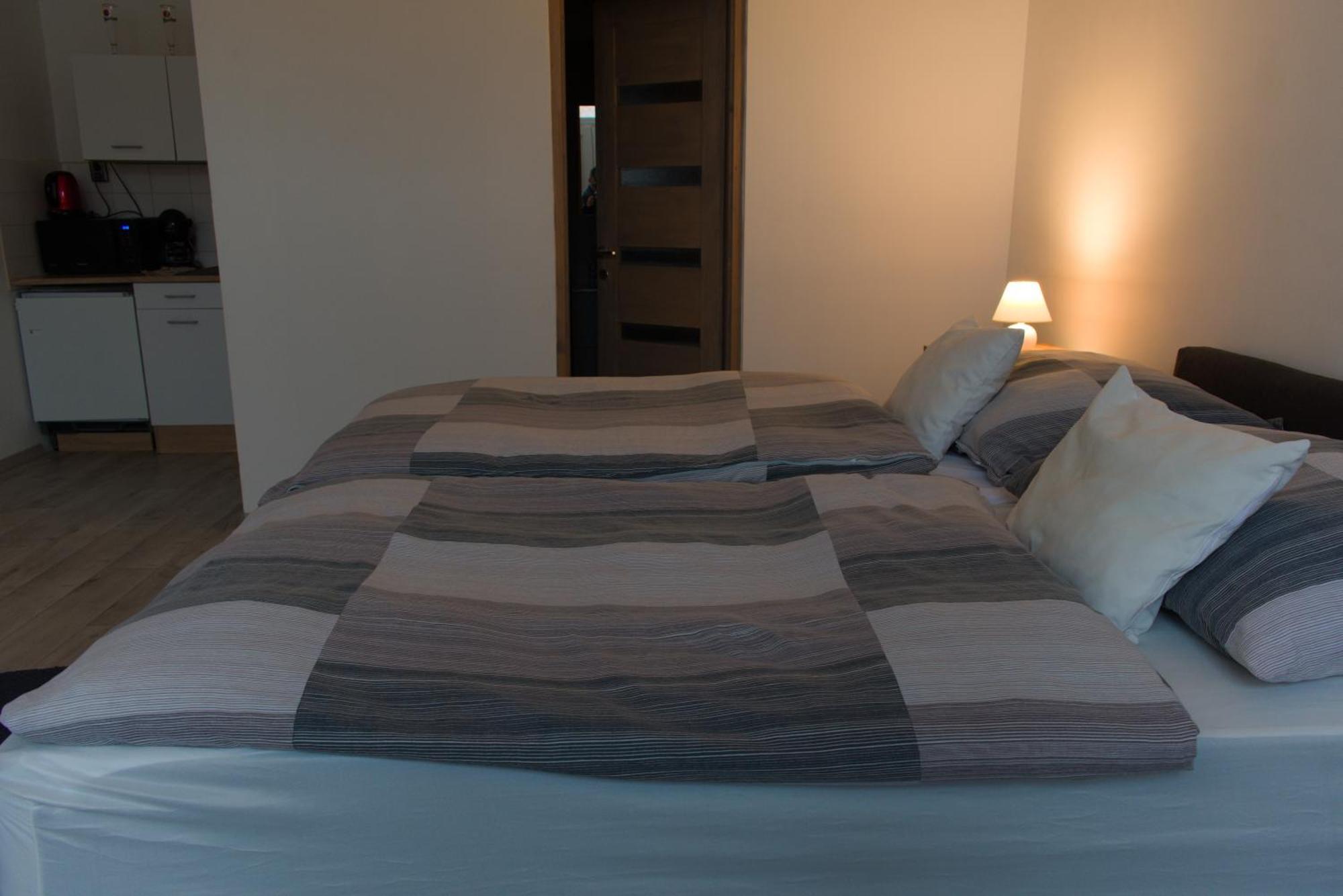 Silver Dream Apartmanhaz เดเบรตเซน ภายนอก รูปภาพ